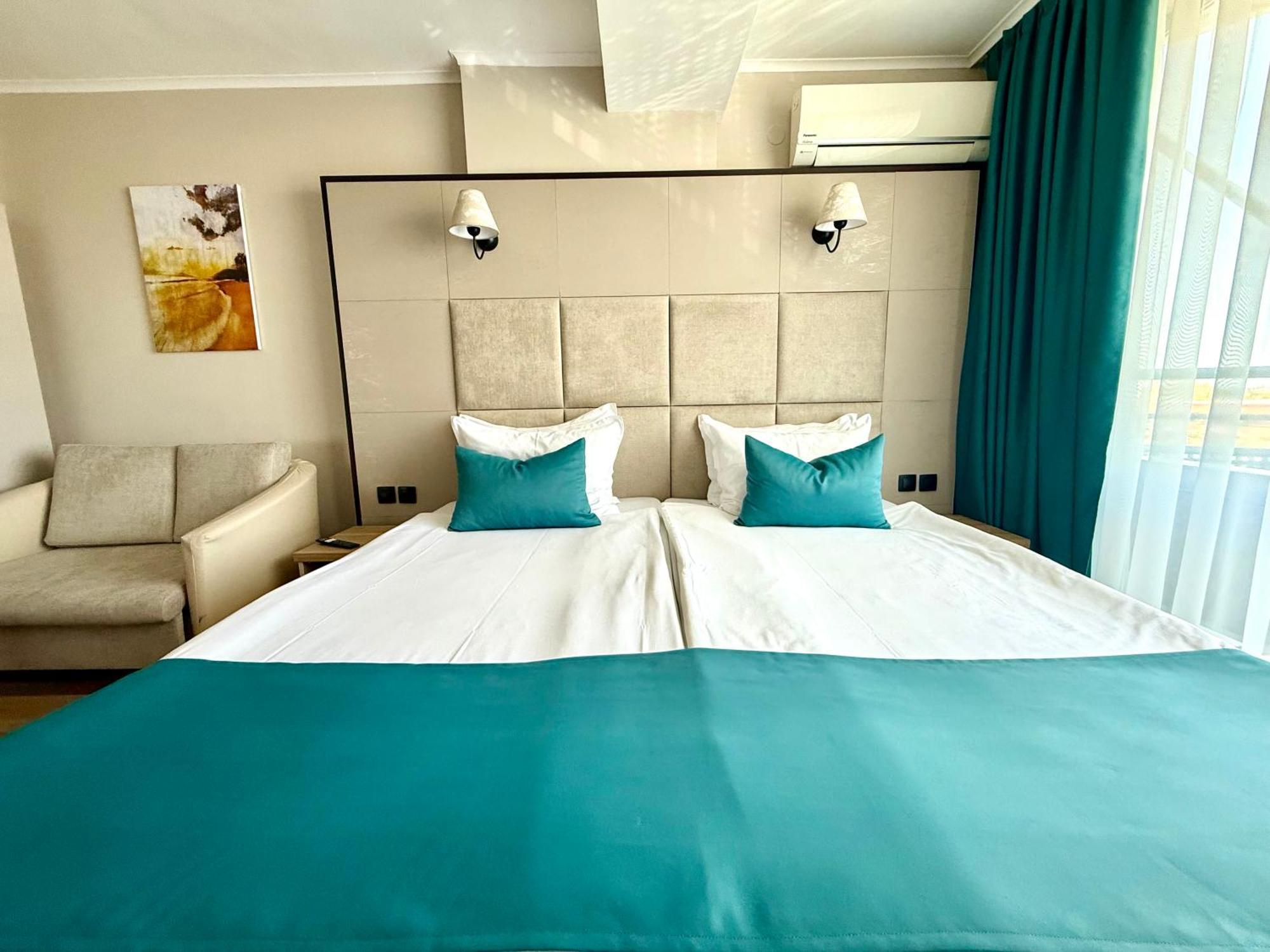 גולדן סנדס Hotel Rеgina מראה חיצוני תמונה