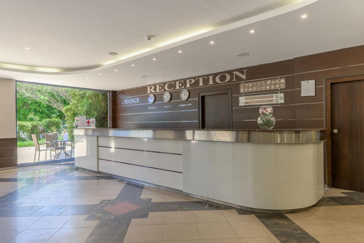 גולדן סנדס Hotel Rеgina מראה חיצוני תמונה