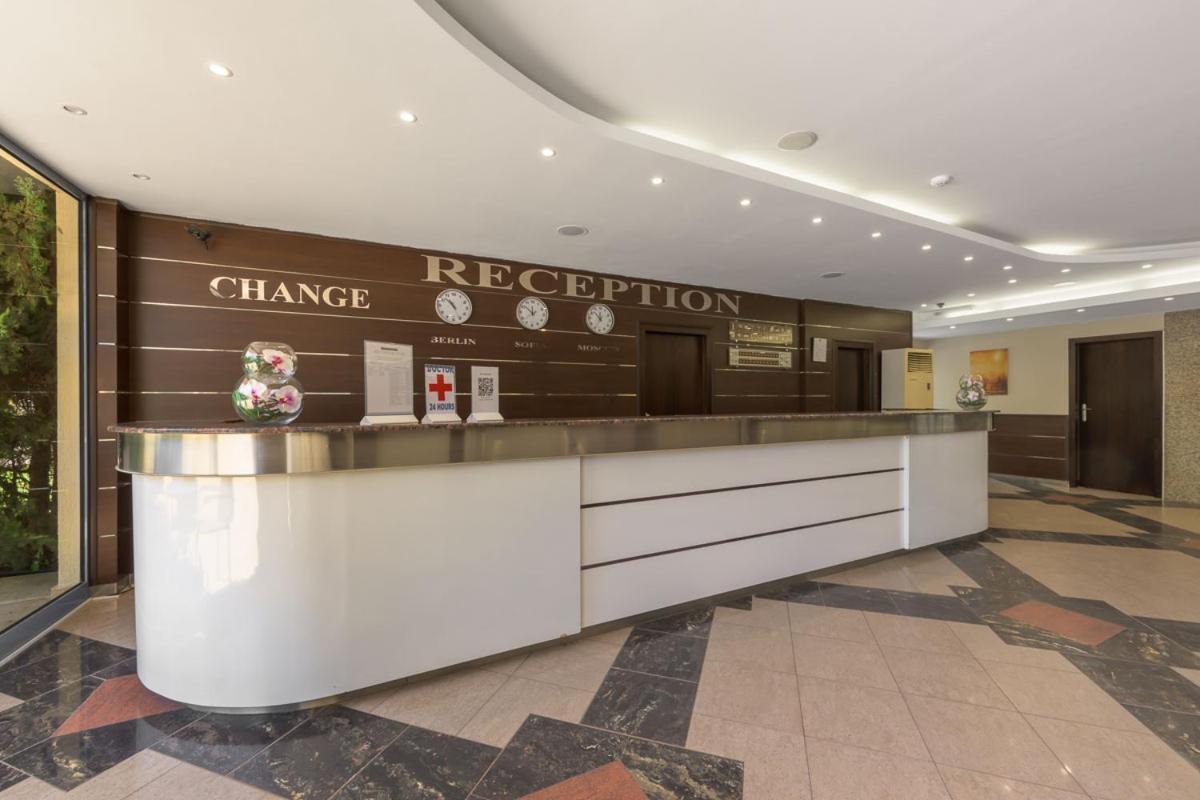 גולדן סנדס Hotel Rеgina מראה חיצוני תמונה
