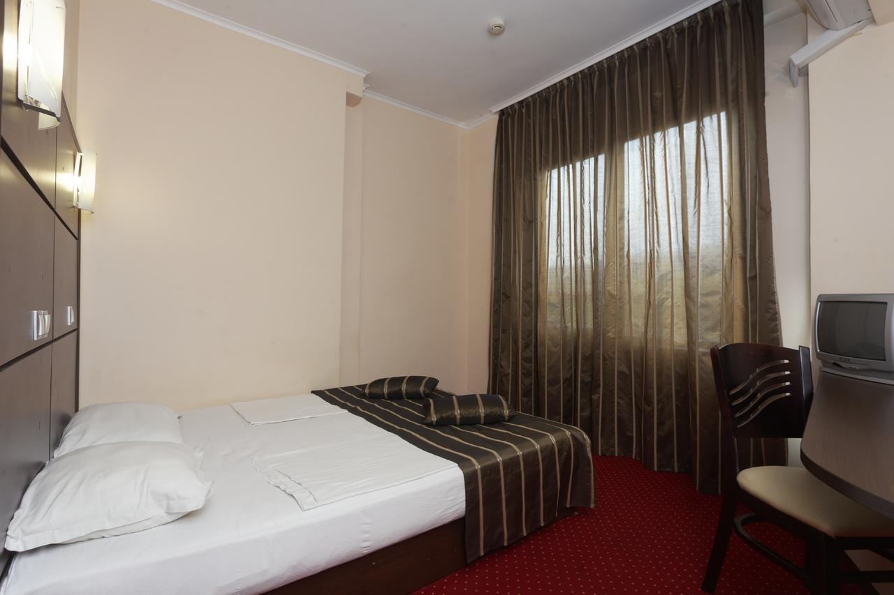 גולדן סנדס Hotel Rеgina מראה חיצוני תמונה