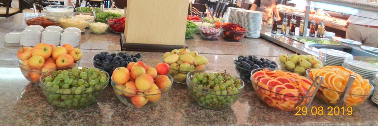 גולדן סנדס Hotel Rеgina מראה חיצוני תמונה